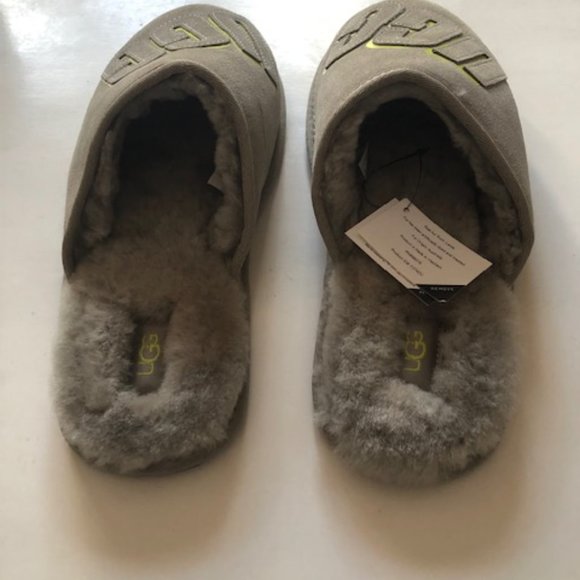 UGG Scuff 3D Shadow sheepskin men's slipper. Shearling. Size: 10, 12 - Picture 7 of 12